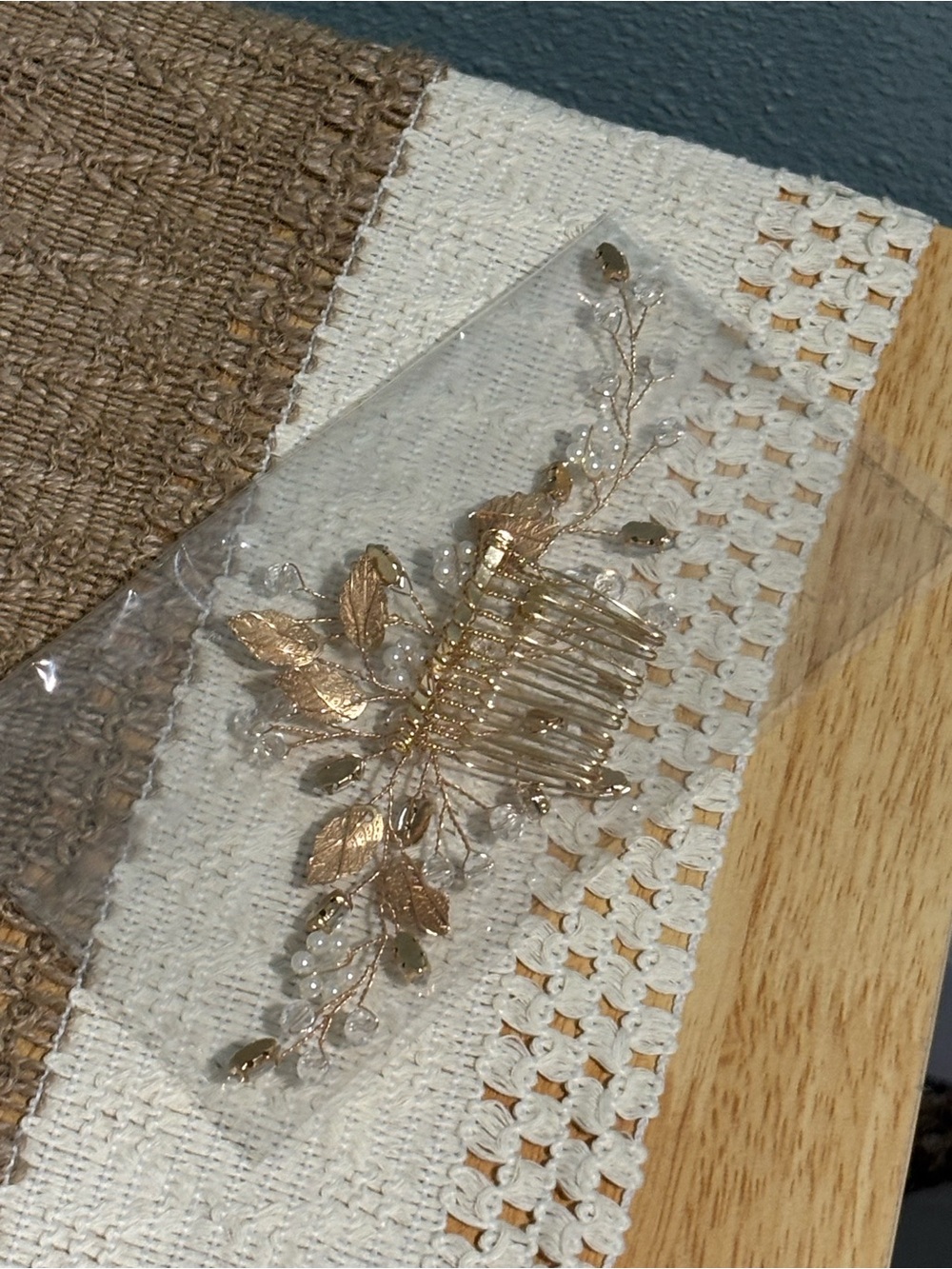 Gold Leaf Bridal Hair Comb - Women’s Gold Hair Accessory